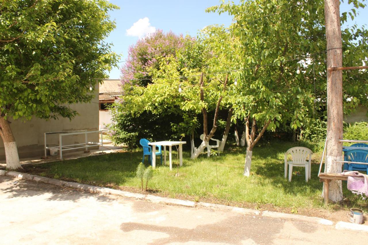 Guest House Jamal Naryn Exterior photo