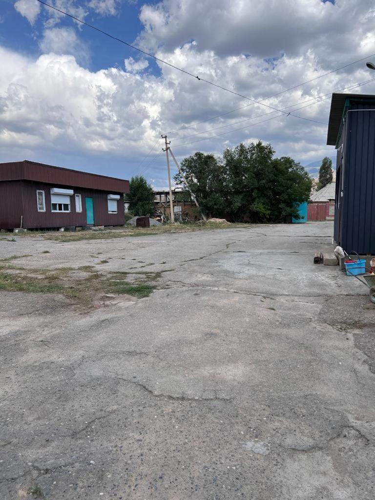 Guest House Jamal Naryn Exterior photo